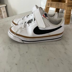 Toddler boys Nike court legacy shoes